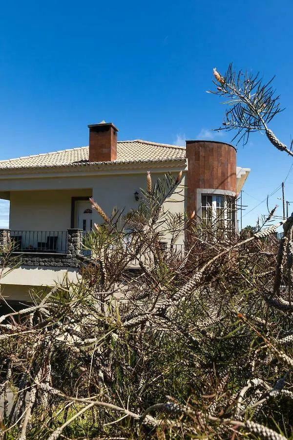 Casa Nunes Santana  Holiday home